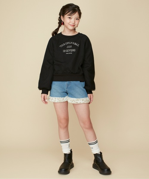 JENNI love(ジェニィラブ)の「【あったか】裏起毛そでチュール重ねトレーナー(スウェット・キッズ・アイボリー/ブラック/サックスブルー・130cm/150cm/140cm/160cm)」の14枚目の写真