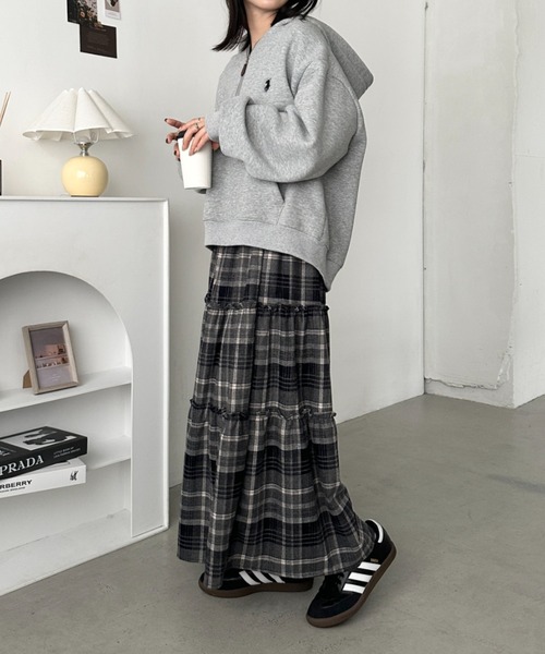 CLEA（クレア）の「チェック柄ティアードロングスカート（スカート・レディース・ブラック/イエロー/レッド・FREE）」の11枚目の写真