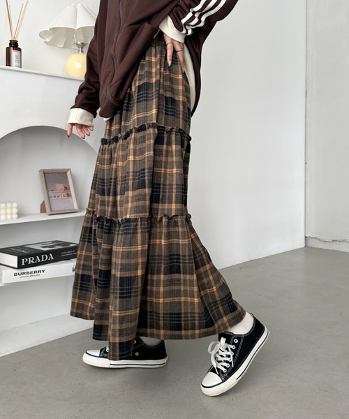 CLEA（クレア）の「チェック柄ティアードロングスカート（スカート・レディース・ブラック/イエロー/レッド・FREE）」の15枚目の写真