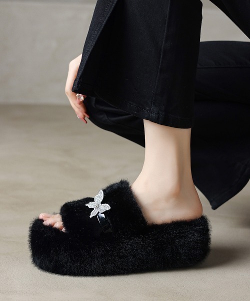 Miniministore(ミニミニストア)の「厚底ファーサンダル 蝶々 スリッパ 秋冬(サンダル・レディース・ベージュ/オフホワイト/ブラック・22.5cm/23.0cm/23.5cm/24.0cm/25.0cm/24.5cm)」の21枚目の写真