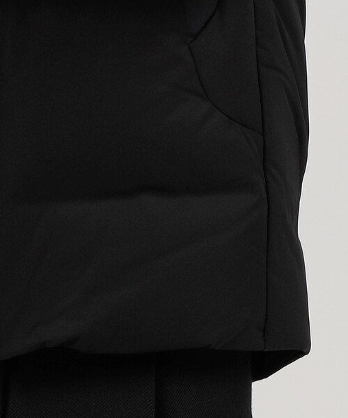 DESCENTE ALLTERRAIN(デサント オルテライン)の「DESCENTE ALLTERRAIN MOUNTAINEER ダウンジャケット(ダウンジャケット/コート・メンズ・ブラック・M/L)」の9枚目の写真