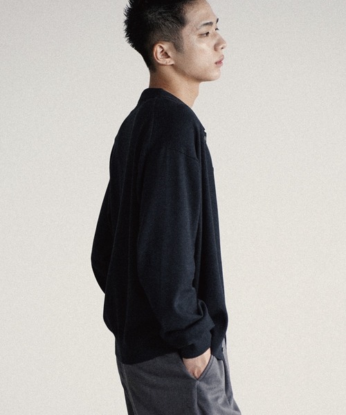 WYM LIDNM(ウィム バイ リドム)の「T/C BASIC KNIT SHIRT CARDIGAN(シャツ/ブラウス・メンズ・アッシュブラウン/ライトグレー/チャコール/グレー系/レッド/グレイッシュベージュ/ダークブルー/ブラウン・S/M/L)」の14枚目の写真