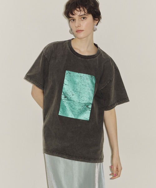 LA BELLE ETUDE(ラベルエチュード)の「スクエア箔プリントTシャツ(Tシャツ/カットソー・レディース・ホワイト/グレー・0/1)」の6枚目の写真