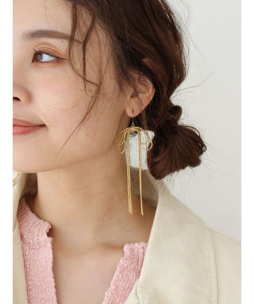 Ungrid（アングリッド）の「リボンモチーフチェーンピアス（ピアス（両耳用）・レディース・ゴールド/シルバー・FREE）」の9枚目の写真