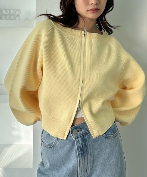 archives（アルシーヴ）の「Ｗｚｉｐオフショルポリニット（ニット/セーター・レディース・アイボリー/ブルー/イエロー/ブラック・MEDIUM）」の5枚目の写真