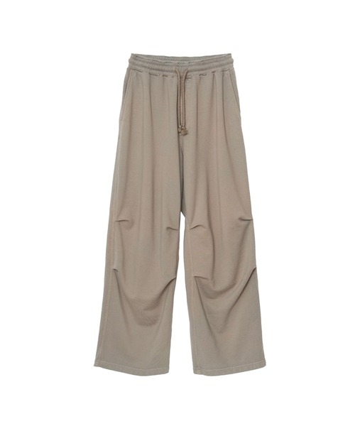 MATSUFUJI(マツフジ)の「Wide Sweat Pants(スウェットパンツ・メンズ・グレイッシュベージュ/ダークグレー・2/3)」の4枚目の写真