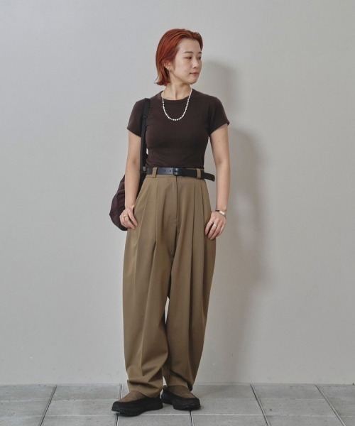 Tapered Tuck Trousers（その他パンツ）｜TODAYFUL（トゥデイ