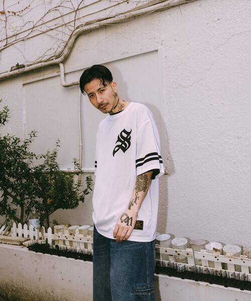 Subciety(サブサエティ)の「Mesh football tee(Tシャツ/カットソー・メンズ・ブラック/レッド/ホワイト・X-LARGE/LARGE/MEDIUM/SMALL)」の22枚目の写真