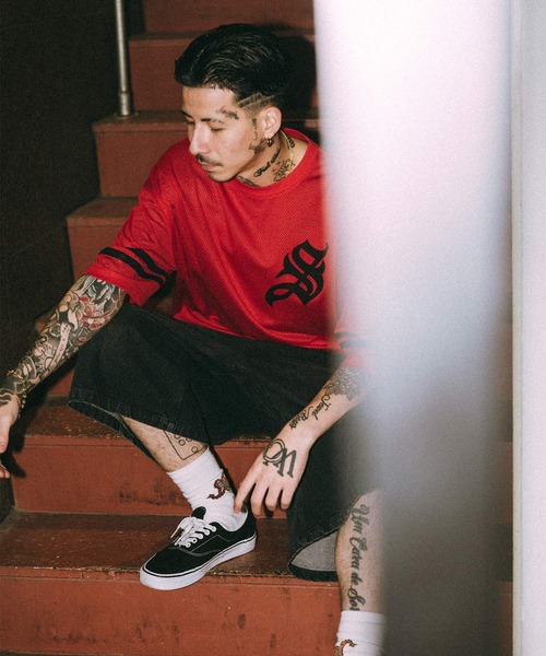 Subciety（サブサエティ）の「Mesh football tee（Tシャツ/カットソー・メンズ・ブラック/レッド/ホワイト・X-LARGE/LARGE/MEDIUM/SMALL）」の13枚目の写真