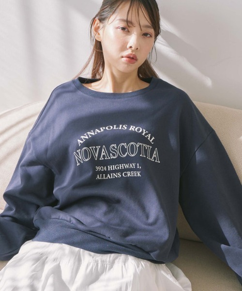 archives（アルシーヴ）の「ロゴミドルスウェット（スウェット・レディース・ネイビー/グレー/アイボリー・MEDIUM）」の6枚目の写真