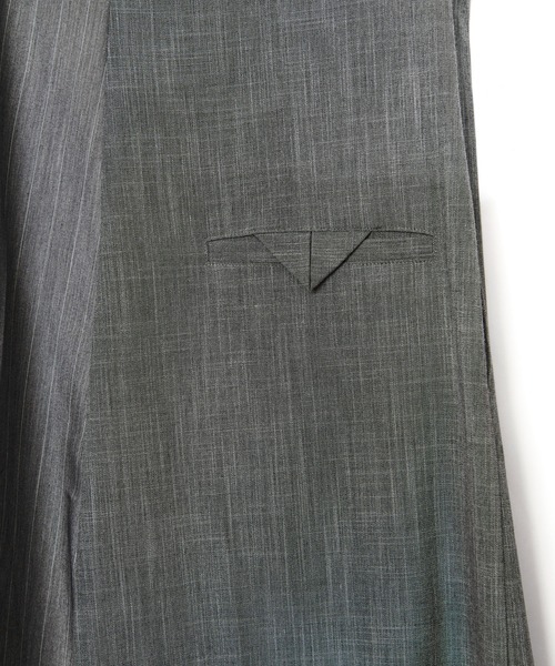 AULA AILA（アウラアイラ）の「アシンメトリーサロペット（サロペット/オーバーオール・レディース・ブラック/グレー/グレイッシュベージュ・1/0）」の15枚目の写真