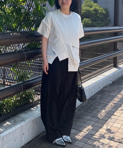 AURA AIRAブラック ワイドパンツ サロペット
