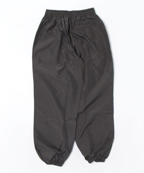 3.3 Field Trip （3.3フィールドトリップ）の「3.3 Field Trip／ナイロンジョガーパンツ（カーゴパンツ・メンズ・チャコール/ブラック・FREE）」の3枚目の写真