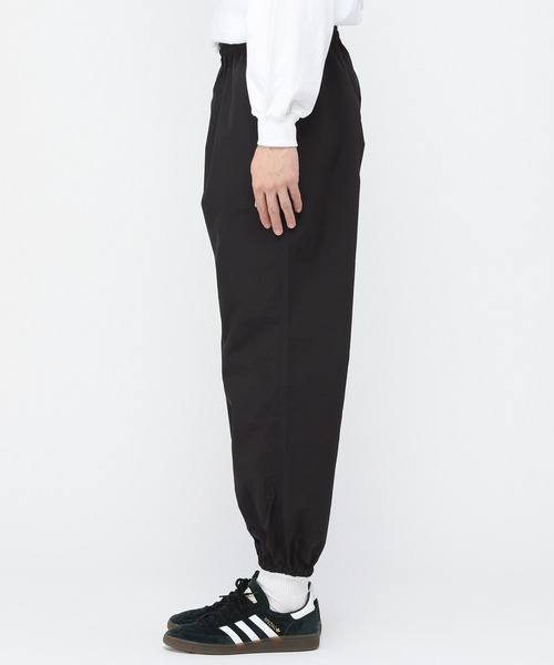 3.3 Field Trip （3.3フィールドトリップ）の「3.3 Field Trip／ナイロンジョガーパンツ（カーゴパンツ・メンズ・チャコール/ブラック・FREE）」の17枚目の写真