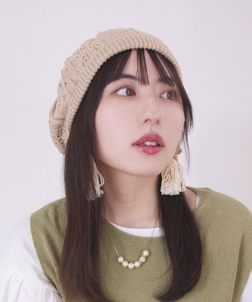 polcadot(ポルカドット)の「COOL TOUGH CABLE BERET/ケーブル ベレー接触冷感生地使用(ハンチング/ベレー帽・レディース・ライトグレー/ブラック/グレイッシュベージュ・FREE)」の1枚目の写真