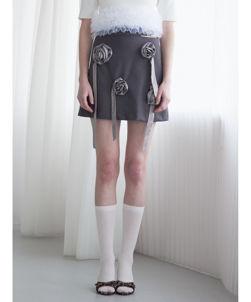 etre loin(エトルワン)の「Rose mini skirt(スカート・レディース・ブルー/グレー/ブラック・M)」の6枚目の写真