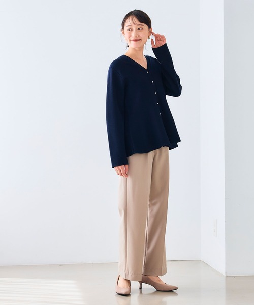 CROSS FUNCTION（クロスファンクション）の「《洗える》サマ美え マシュマロミラノAラインペプラムカーディガン【CF/クロスファンクション】（カーディガン/ボレロ・レディース・ライトベージュ/ブラック/レッド/ネイビー/ライトブルー・L/M/LL）」の6枚目の写真