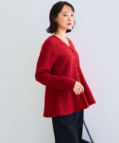 CROSS FUNCTION（クロスファンクション）の「《洗える》サマ美え マシュマロミラノAラインペプラムカーディガン【CF/クロスファンクション】（カーディガン/ボレロ・レディース・ライトベージュ/ブラック/レッド/ネイビー/ライトブルー・L/M/LL）」の9枚目の写真