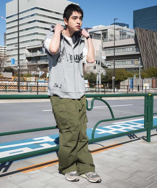 WEGO（ウィゴー）の「WEGO/ジャガードノースリジップパーカー（ベスト・メンズ・グレー/ブラック・MEDIUM/LARGE）」の13枚目の写真