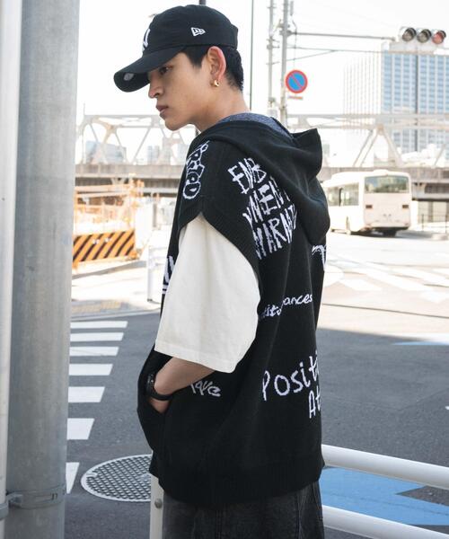 WEGO（ウィゴー）の「WEGO/ジャガードノースリジップパーカー（ベスト・メンズ・グレー/ブラック・MEDIUM/LARGE）」の15枚目の写真