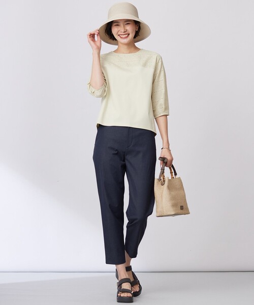 J.PRESS(ジェイプレス)の「【洗える・接触冷感・UVケア・吸水速乾・防透け】麻シェルドライ テーパード パンツ(その他パンツ・レディース・アイボリー系/ネイビー系/ライトグリーン系/カーキ系・13/9/11/7)」の11枚目の写真