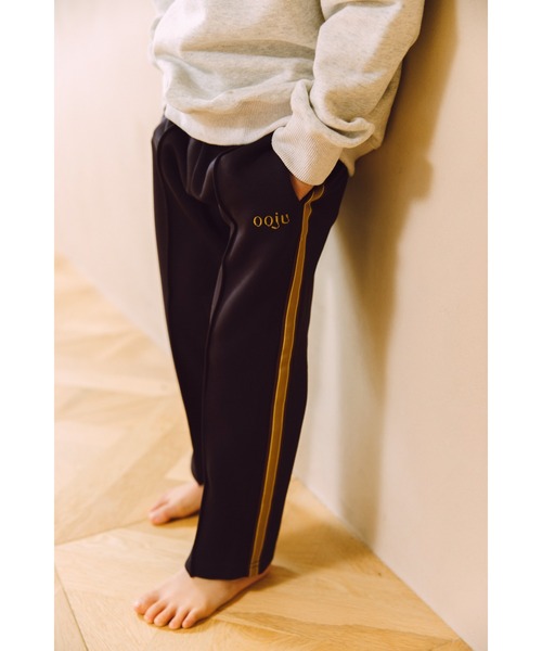 ooju（オージュ）の「【ooju】ラインパンツ（その他パンツ・キッズ・ネイビー/パープル/チャコール・1/2/3/4）」の2枚目の写真