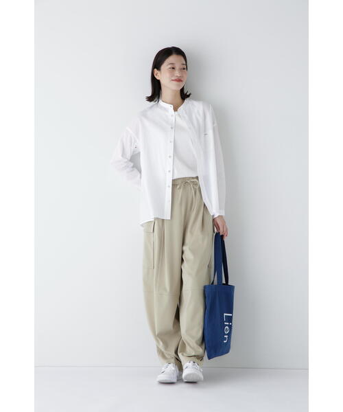 human woman（ヒューマンウーマン）の「◆CU/PEフィブリルサテンストレッチパンツ（カーゴパンツ・レディース・ベージュ/カーキ・MEDIUM/SMALL）」の15枚目の写真