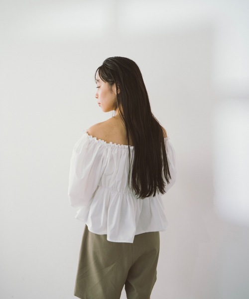 DRWCYS（ドロシーズ）の「オフショルギャザーリボンブラウス（シャツ/ブラウス・レディース・ホワイト/ベージュ/ネイビー/ブルー・FREE）」の22枚目の写真