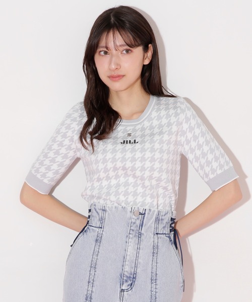 JILL by JILL STUART（ジルバイジルスチュアート）の「◇半袖ジャガードニット（ニット/セーター・レディース・グレー/ブルー/ホワイト/ピンク/ネイビー/ピンク系その他・FREE）」の3枚目の写真