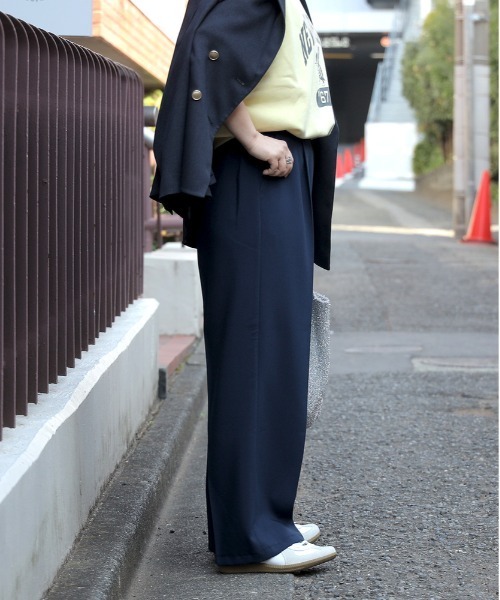 Right-on(ライトオン)の「【OWN】「キレカナ」3Dワイドパンツ(その他パンツ・レディース・ネイビー/ベージュ/ブラック・M/L/XL/S)」の14枚目の写真