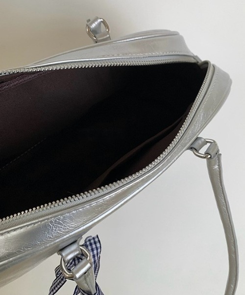 Mela(メラ)の「RIBBON × MINI BOSTON BAG(ボストンバッグ・レディース・シルバー・FREE)」の14枚目の写真
