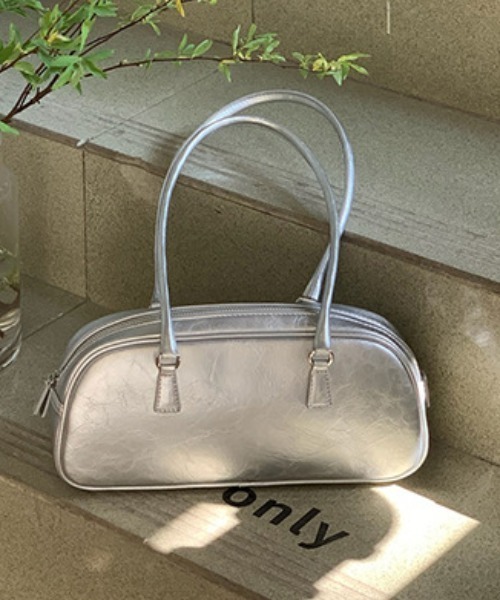 Mela(メラ)の「RIBBON × MINI BOSTON BAG(ボストンバッグ・レディース・シルバー・FREE)」の21枚目の写真