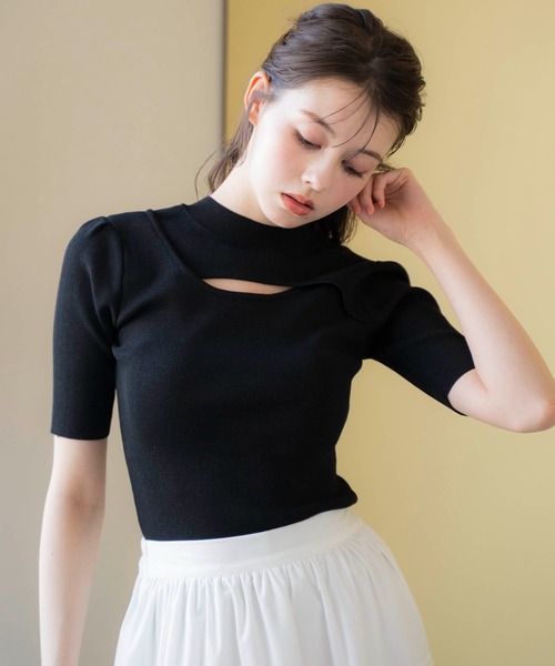 NOELA(ノエラ)の「2WAYオープンニット(ニット/セーター・レディース・オフホワイト/ブラック/ピンク/イエロー・フリー)」の6枚目の写真
