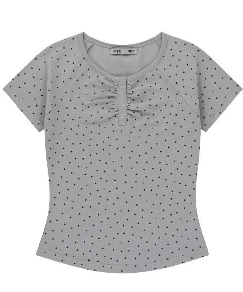 NIIER NOR（ニアノア）の「A'GEM/9 × .kom 『NIIER NOR/ニーアノア』 SHIRRING STAR BUTTON DOWN TEE/シャーリング スター ボタンダウン TEE（Tシャツ/カットソー・レディース・グレー/アイボリー・FREE）」の12枚目の写真