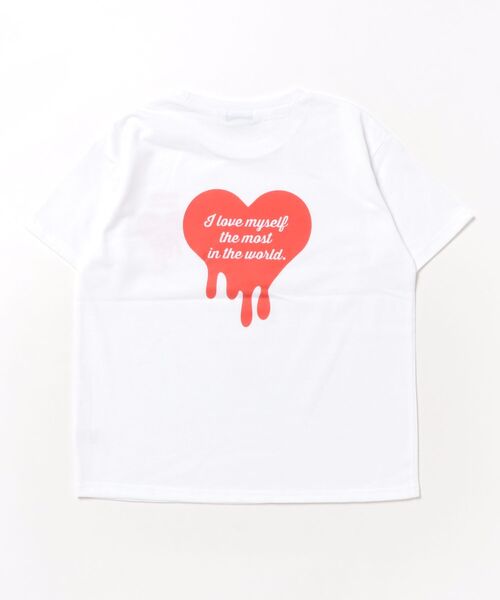 URBAN CHERRY（アーバンチェリー）の「【吸水速乾】オーバーサイズハートロゴプリントTシャツ（Tシャツ/カットソー・キッズ・ホワイト/レッド/ブルー/チャコール・110cm/120cm/130cm/140cm/150cm）」の12枚目の写真