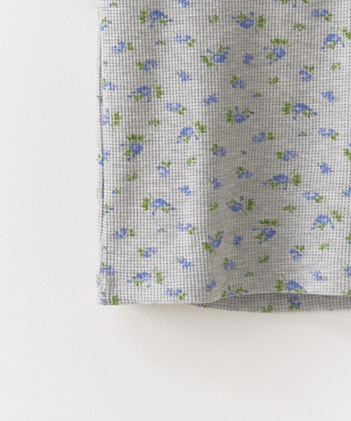 ROOPTOKYO（ループトウキョウ）の「小花柄  ヘンリーネック ワッフル半袖Ｔシャツ（Tシャツ/カットソー・レディース・アイボリー/ピンク/グレー・FREE）」の13枚目の写真