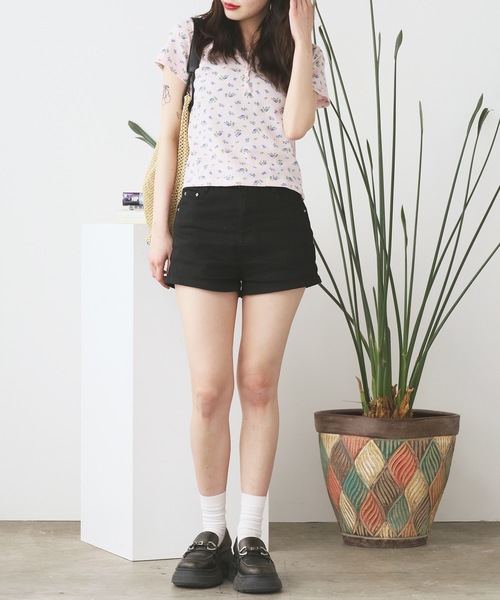 ROOPTOKYO（ループトウキョウ）の「小花柄  ヘンリーネック ワッフル半袖Ｔシャツ（Tシャツ/カットソー・レディース・アイボリー/ピンク/グレー・FREE）」の17枚目の写真