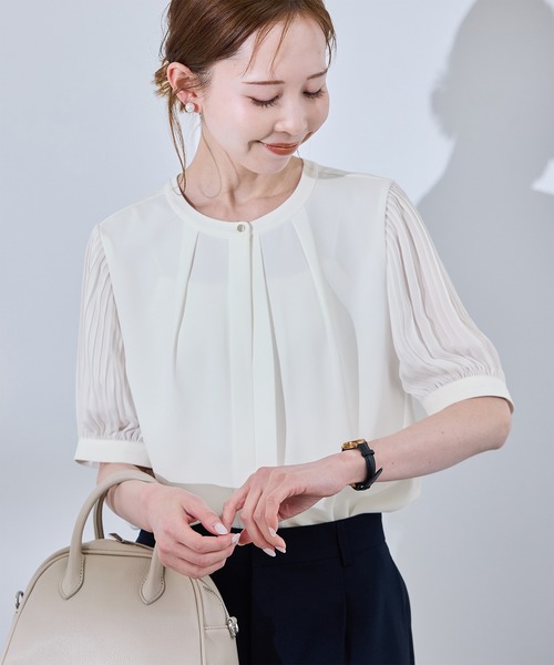 ROPE' PICNIC(ロペピクニック)の「袖プリーツハーフスリーブブラウス(シャツ/ブラウス・レディース・ホワイト/チャコールグレー/サックスブルー/ピンク・38)」の14枚目の写真