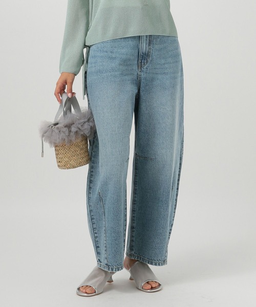 BAYFLOW（ベイフロー）の「[ウエストゴム仕様でノンストレス]アソートカーブデニム（デニムパンツ・レディース・ライトブルー/サックスブルー/インディゴブルー・SMALL/MEDIUM/LARGE）」の9枚目の写真