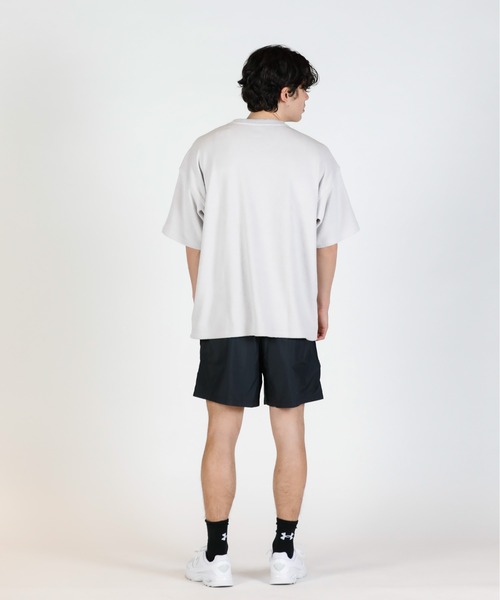 UNDER ARMOUR(アンダーアーマー)の「UAパイル ショートスリーブ Tシャツ(ライフスタイル/メンズ)(Tシャツ/カットソー・メンズ・ベージュ・XL/S/L/2XL/M)」の5枚目の写真