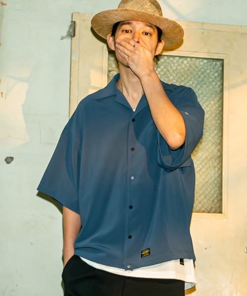 430(フォーサーティ)の「mhs2379- S/S POLY OC WIDE SHIRT ワイドシャツ(シャツ/ブラウス・メンズ・ブラック/ネイビー/ブルーグレー/マスタード・0/1/2/3)」の2枚目の写真