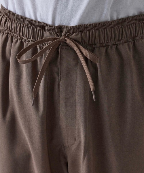 LE CERCLE par rope'（ルセルクルパーロペ）の「ドライポリワイドテーパードパンツ/軽量（その他パンツ・メンズ・グレー/ブラック/ベージュ・L/LL/M）」の6枚目の写真