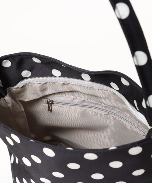 WEGO（ウィゴー）の「WEGO/ドット柄ワンハンドバッグ（ハンドバッグ・レディース・ホワイト/レッド/ブラック・FREE）」の19枚目の写真