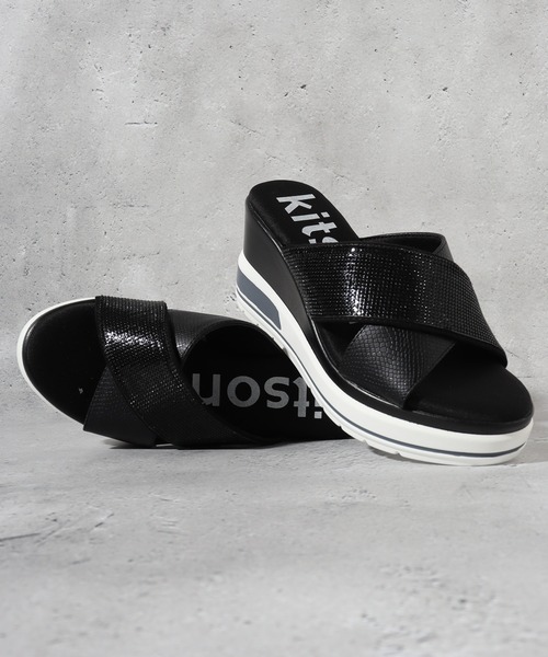 kitson（キットソン）の「kitson キラキラ クロスベルト 厚底サンダル（サンダル・レディース・ブラック/シルバー/ベージュ・S/M/L/LL）」の2枚目の写真