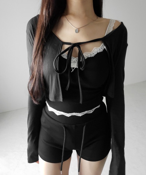 me+em select(ミームセレクト)の「※※【 3color 】バイカラーレースクロップドリブキャミソール / bicolor lace cropped rib camisole(キャミソール・レディース・ブラック系1/グレー/ブラック・FREE)」の11枚目の写真