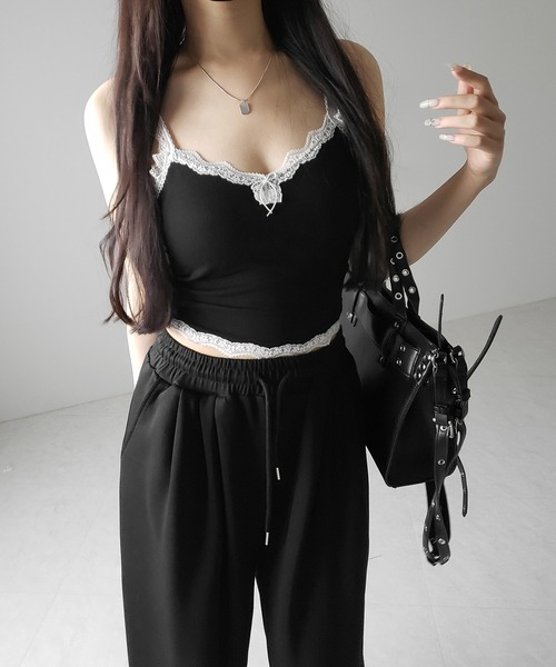 me+em select(ミームセレクト)の「※※【 3color 】バイカラーレースクロップドリブキャミソール / bicolor lace cropped rib camisole(キャミソール・レディース・ブラック系1/グレー/ブラック・FREE)」の15枚目の写真