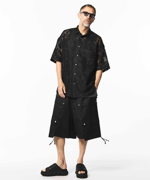 MAISON SPECIAL(メゾンスペシャル)の「《UNISEX》Mesh Flower Embroidery Prime-Over Short Sleeve Shirt/メッシュフラワーエンブロイダリープライムオーバーショートスリーブシャツ【MAISON SPECIAL/メゾンスペシャル】(シャツ/ブラウス・メンズ・アイボリー/ブラック・1/2)」の4枚目の写真