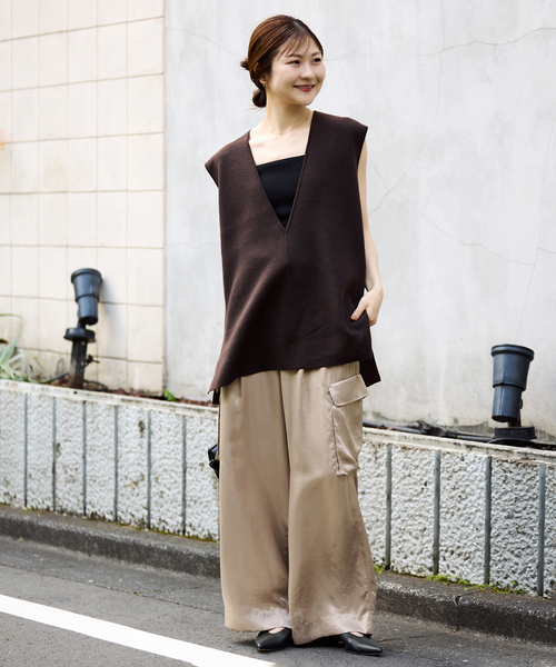 SLOBE IENA(スローブイエナ)の「SLOBE ベルトバックスリングパンプス(パンプス・レディース・ブラック/ベージュ・22.5cm/23cm/23.5cm/24cm/24.5cm)」の4枚目の写真