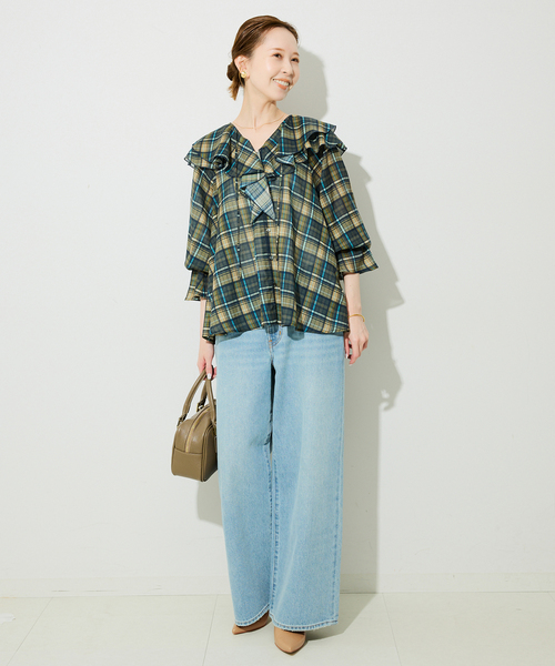 SLOBE IENA(スローブイエナ)の「SLOBE ベルトバックスリングパンプス(パンプス・レディース・ブラック/ベージュ・22.5cm/23cm/23.5cm/24cm/24.5cm)」の15枚目の写真