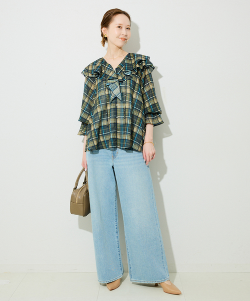 SLOBE IENA(スローブイエナ)の「SLOBE ベルトバックスリングパンプス(パンプス・レディース・ブラック/ベージュ・22.5cm/23cm/23.5cm/24cm/24.5cm)」の17枚目の写真